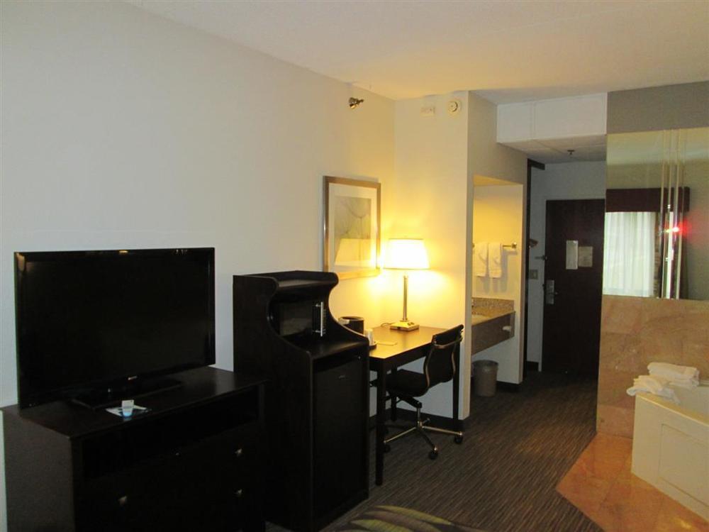 Best Western Plus O'Hare International South Hotel Franklin Park Удобства фото